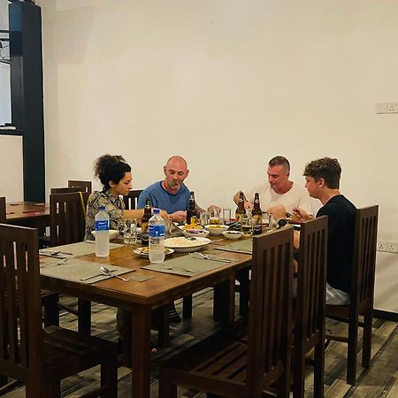 C B S Resort Udawalawe Eksteriør billede