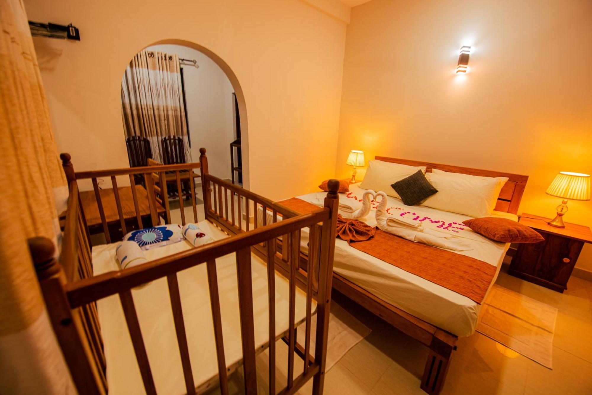 C B S Resort Udawalawe Eksteriør billede